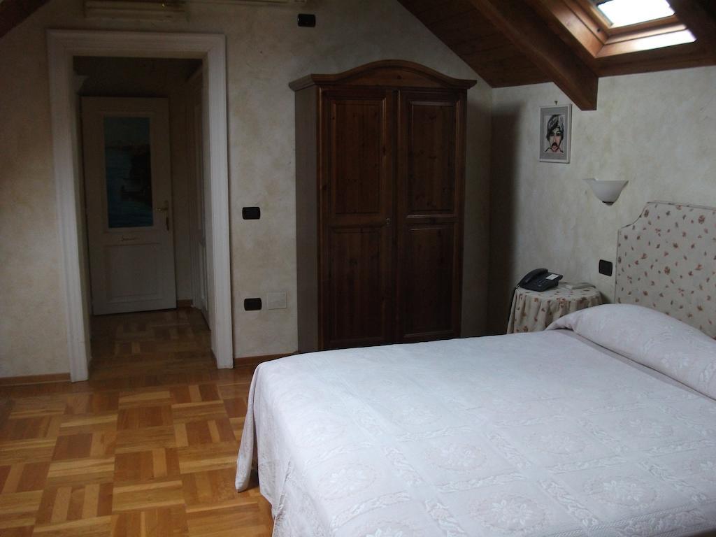 Villa Marcello กาแซร์ตา ห้อง รูปภาพ