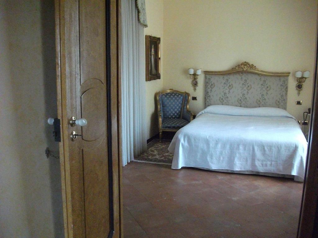 Villa Marcello กาแซร์ตา ห้อง รูปภาพ